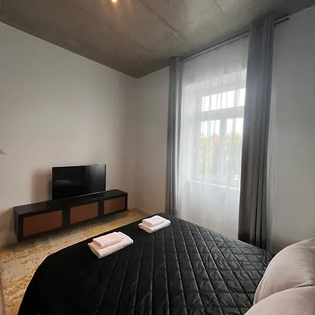 Kamienica Sierakowskiego 14 * Piaseczno (Masovia)