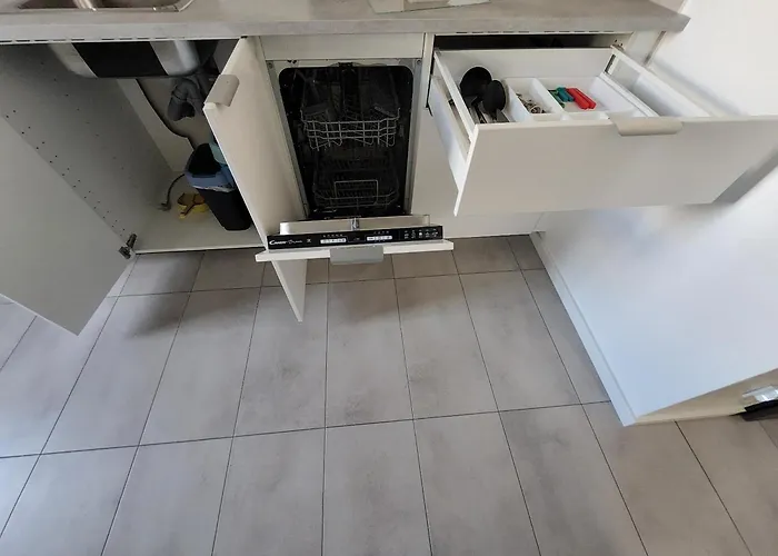 Kamienica Sierakowskiego 14