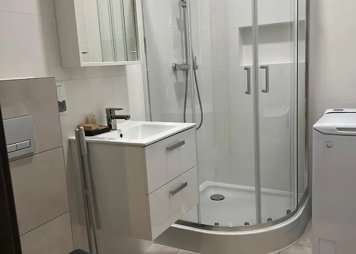 Kamienica Sierakowskiego 14